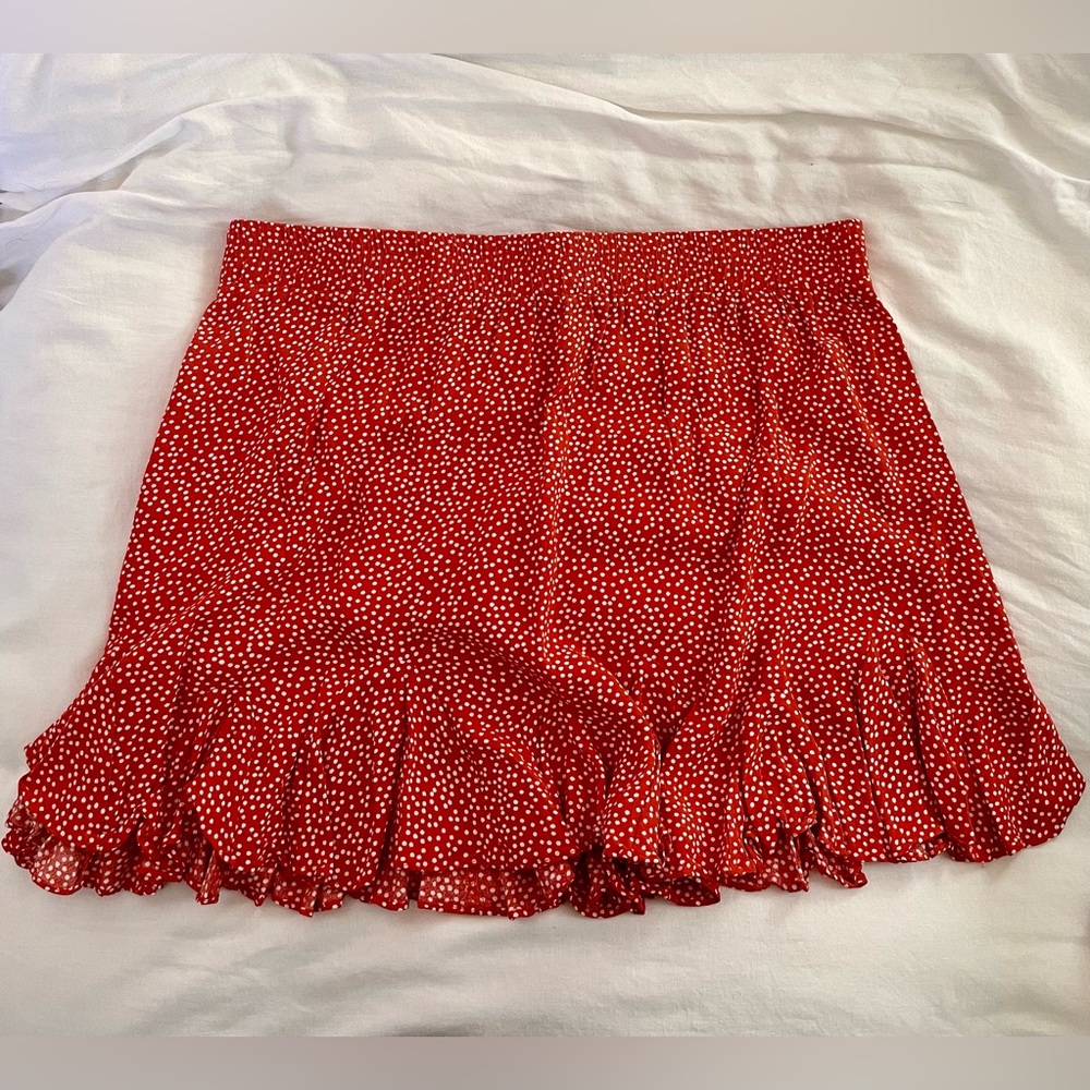 Flutter Hem Skirt
